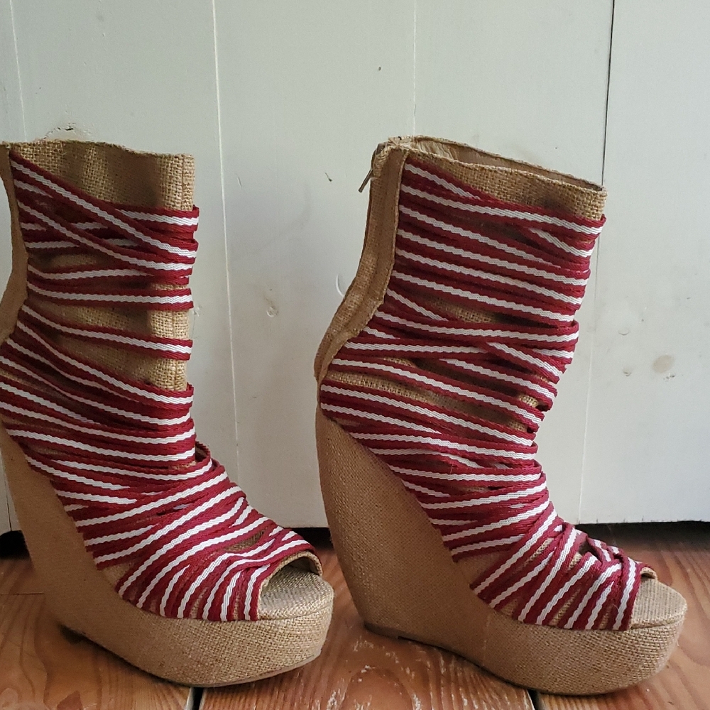 Jeffrey Campbell Red and Tan Striped Wedges